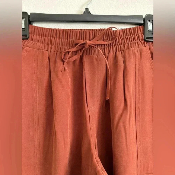 INC International Concepts High Rise Jogger/Cargo pants - Picture 6 of 9